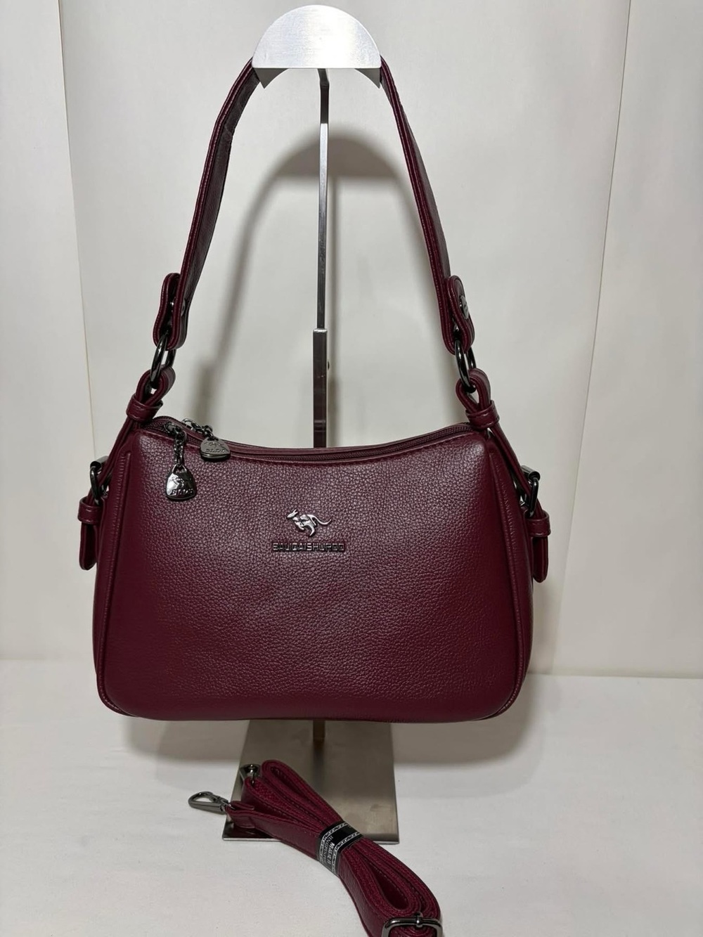 A bag that speaks elegance without saying a word✨
